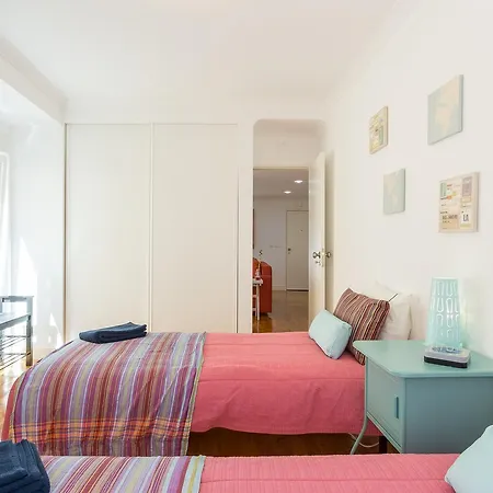 Lxroller Liberty Suites Apartment Lissabon